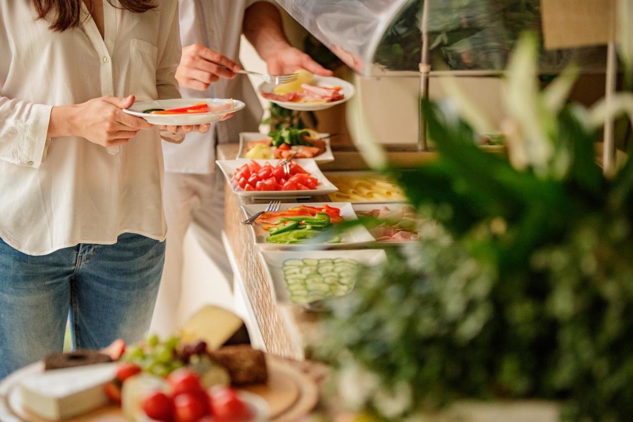 Hotel-Restaurant Allmer 바이츠 외부 사진