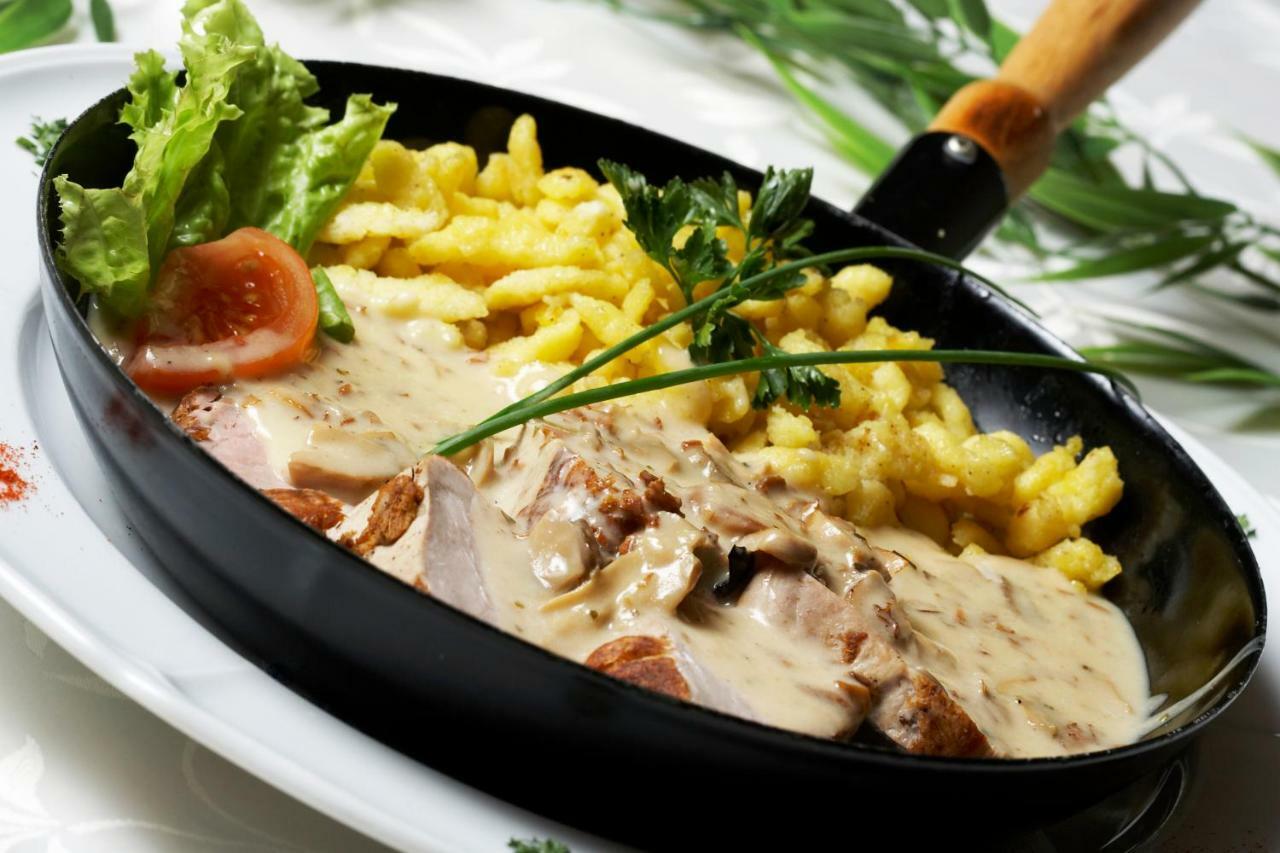 Hotel-Restaurant Allmer 바이츠 외부 사진